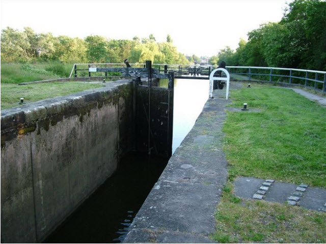 Ince part Flight of 13 Locks and Bridges Lock12